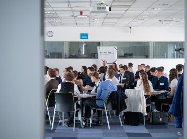 Vetélkedő a második világháborúról, nem középiskolás fokon
