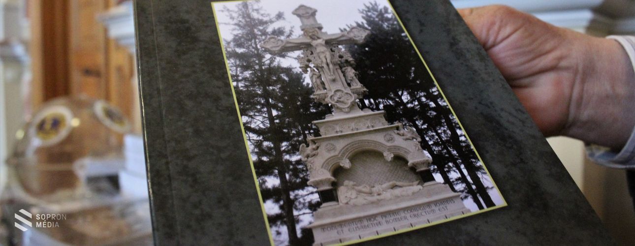 Könyvbemutató: Nemzeti Sírkert - Sopron