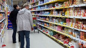 Ismét az élelmiszerek kettős minőségét vizsgálja a Nébih