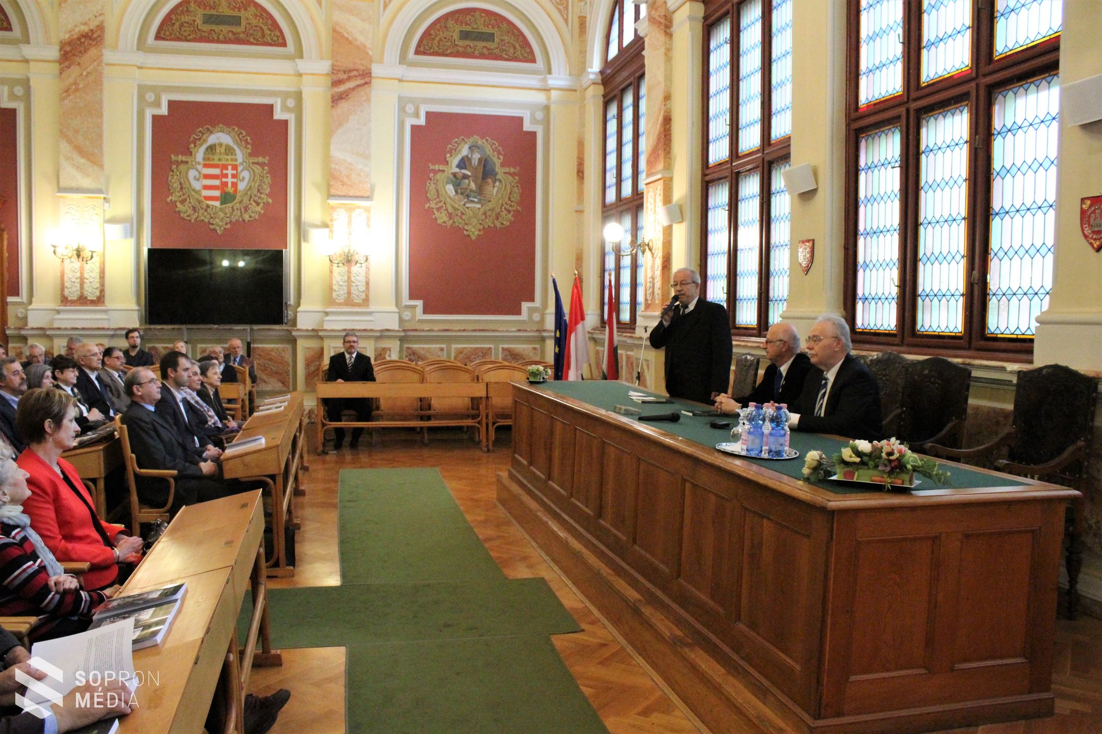 Könyvbemutató: Nemzeti Sírkert - Sopron