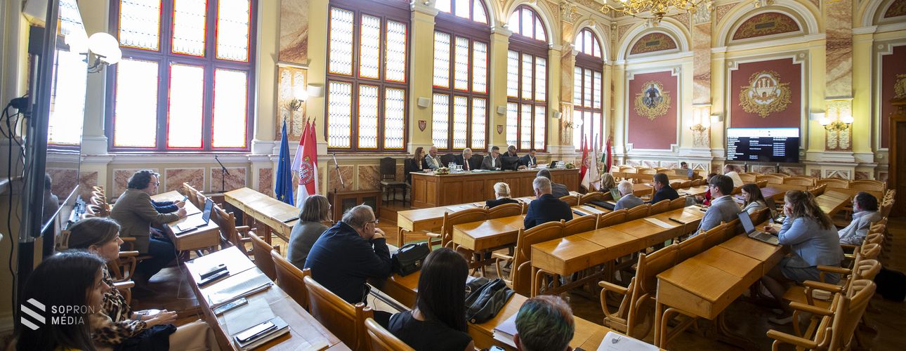 Rendkívüli közgyűlést tartottak Sopronban