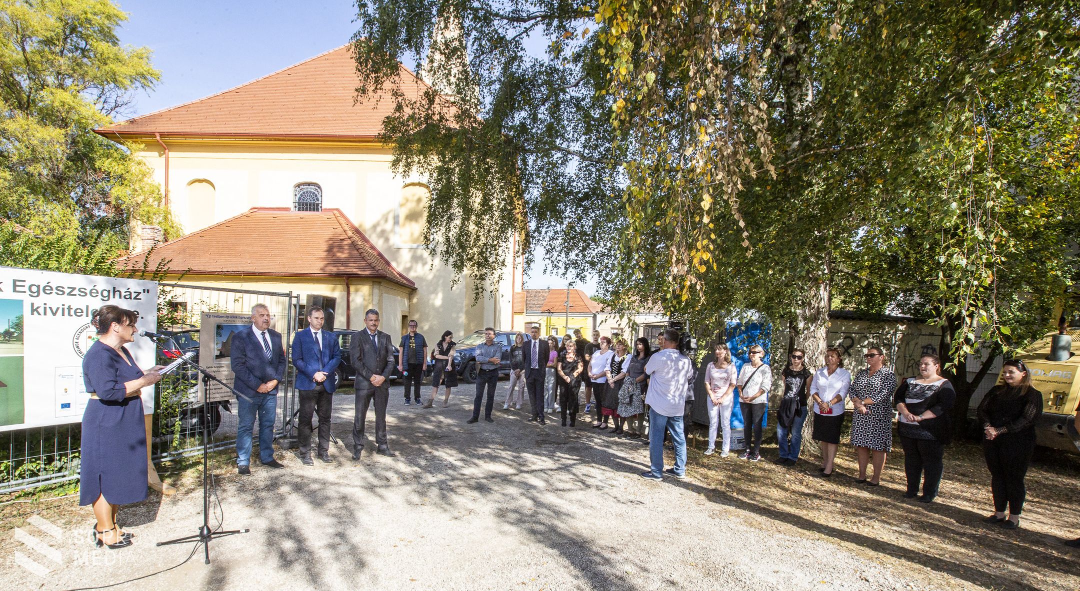 Letették az ágfalvi egészségház alapkövét