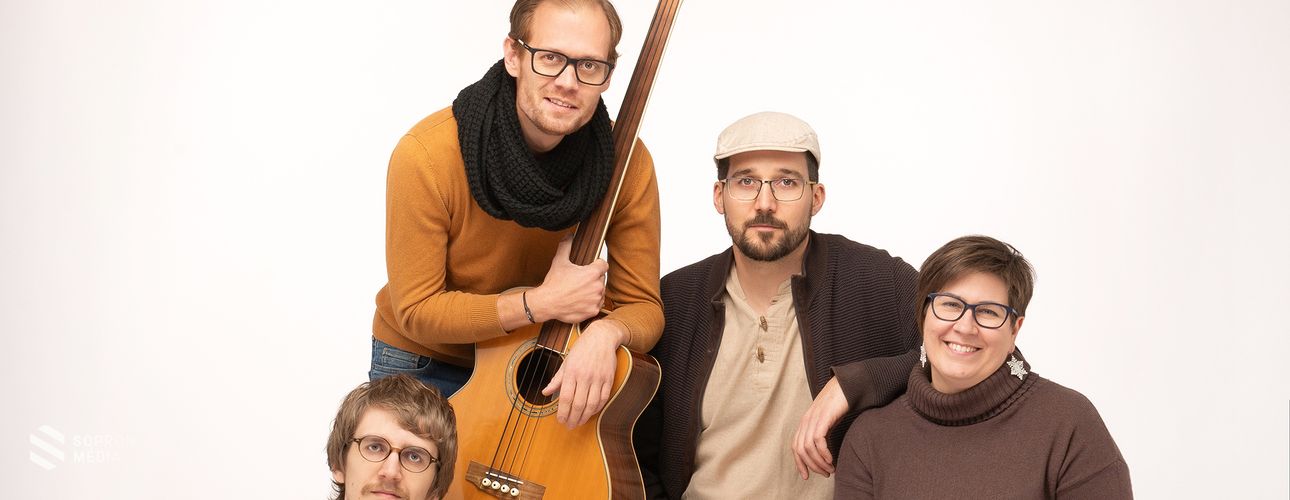 Szilveszterkor jelenik meg a Drazsé zenekar első nagylemeze