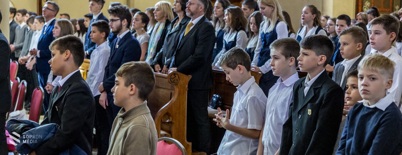 A Szent Orsolya-iskolában is megkezdődött a tanév 