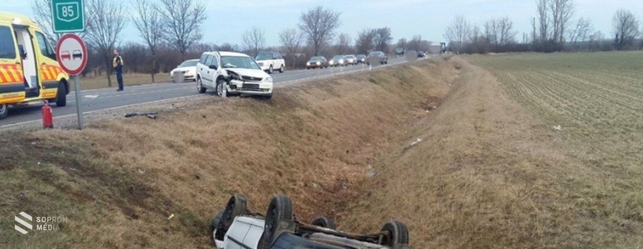 Több baleset is történt csütörtökön Sopron környékén