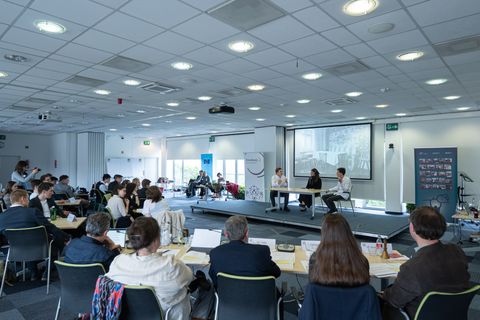 IX.Estöri fináléja