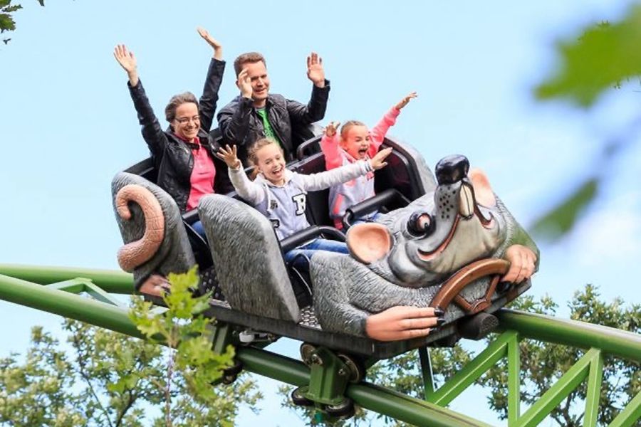 FERTŐ-TAVI MESEPARK / FAMILYPARK