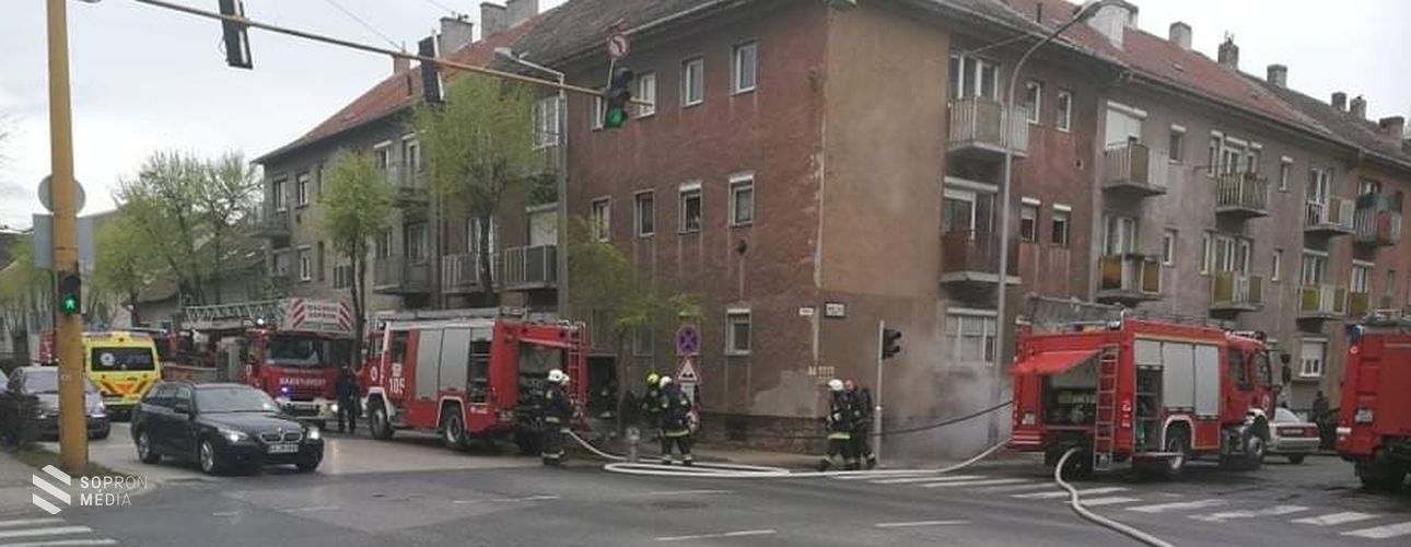 Tűz volt egy társasház pincéjében a Csengery utcában - GALÉRIA