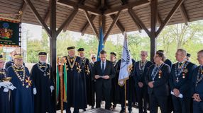 Közös európai origó: a Páneurópai Piknikre emlékezett az Európai Borlovagrend Sopronpusztán