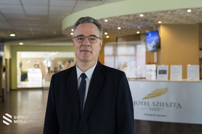 Tóth András, a Hotel Szieszta üzemeltetési igazgatója