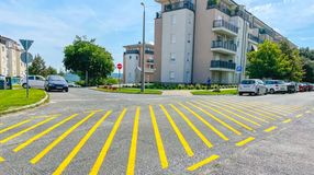 Újabb felfestés figyelmezteti az autósokat az Aranyhegyen