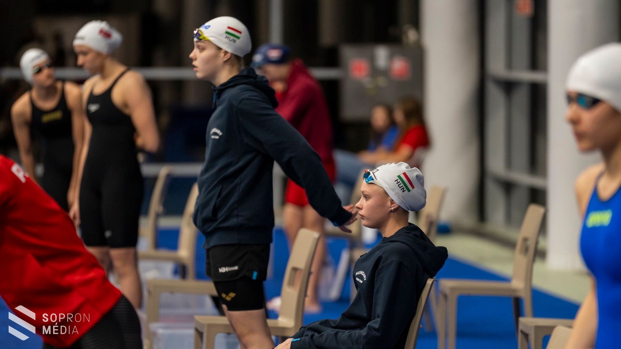 Tíz év után ismét Sopronban a régió egyik legnagyobb utánpótlás-úszóversenye
