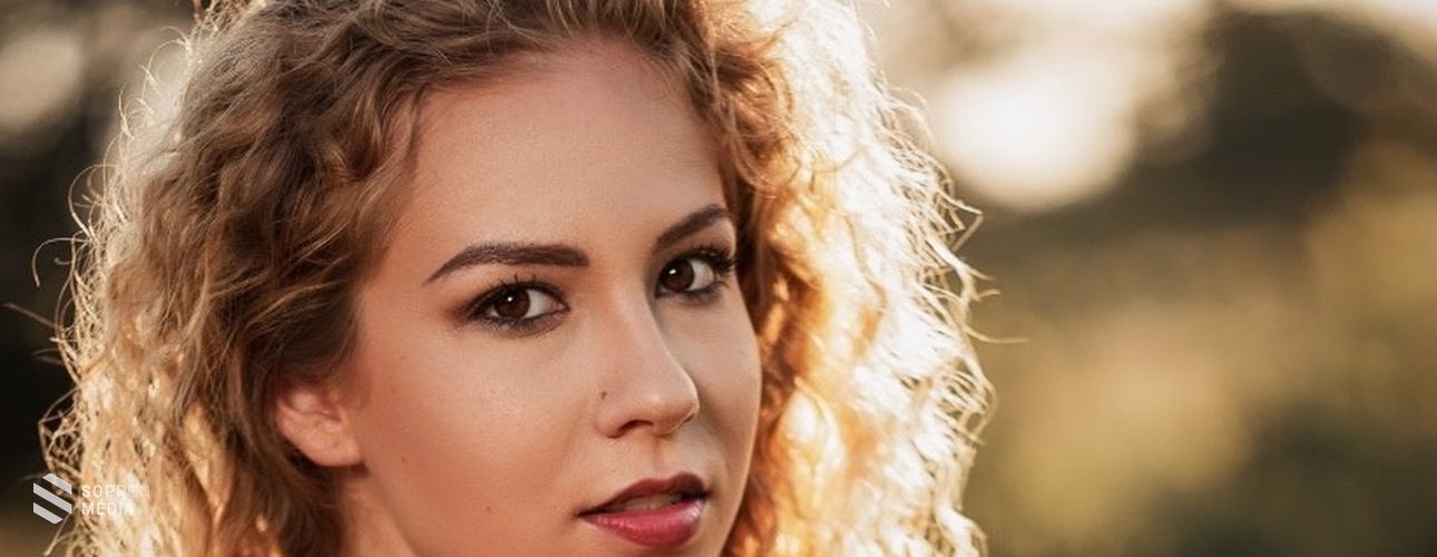 A soproni Galavics Dorina a 30. Miss Hungary döntősei között 