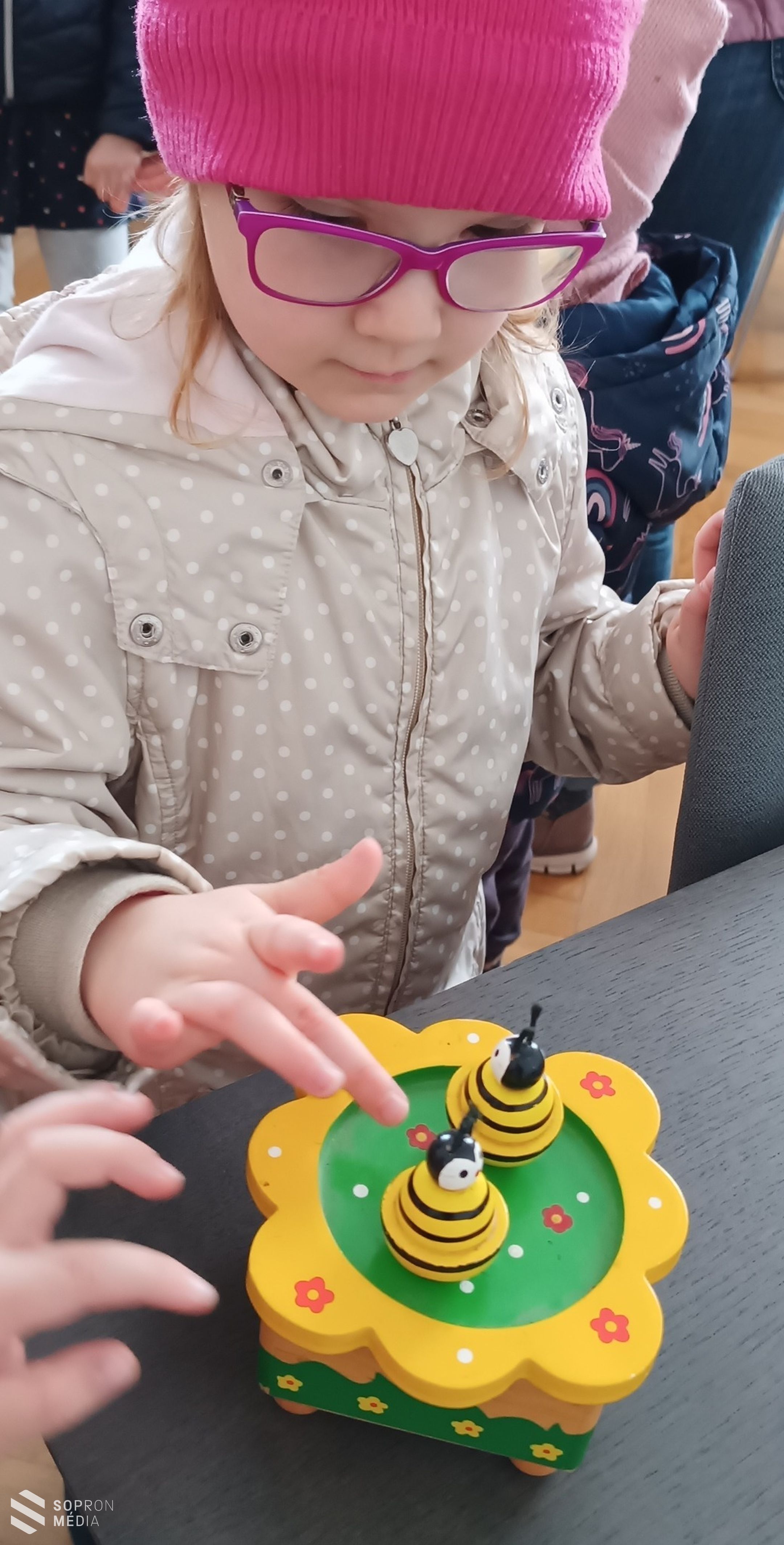 Beporzók napja a Lenck-villa kertjében