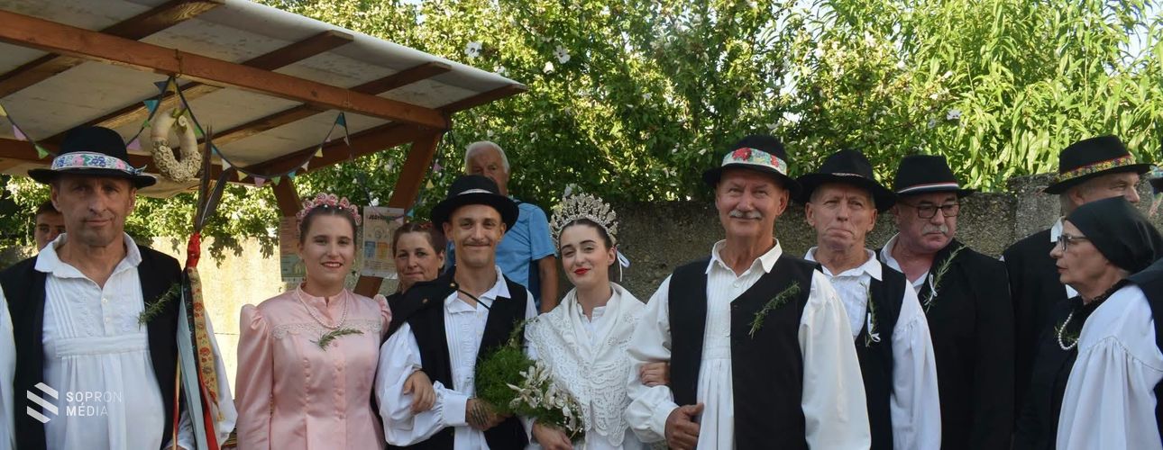 Zenés-táncos mulatságokból nem volt hiány a Fertőhomoki Pajtafesztiválon
