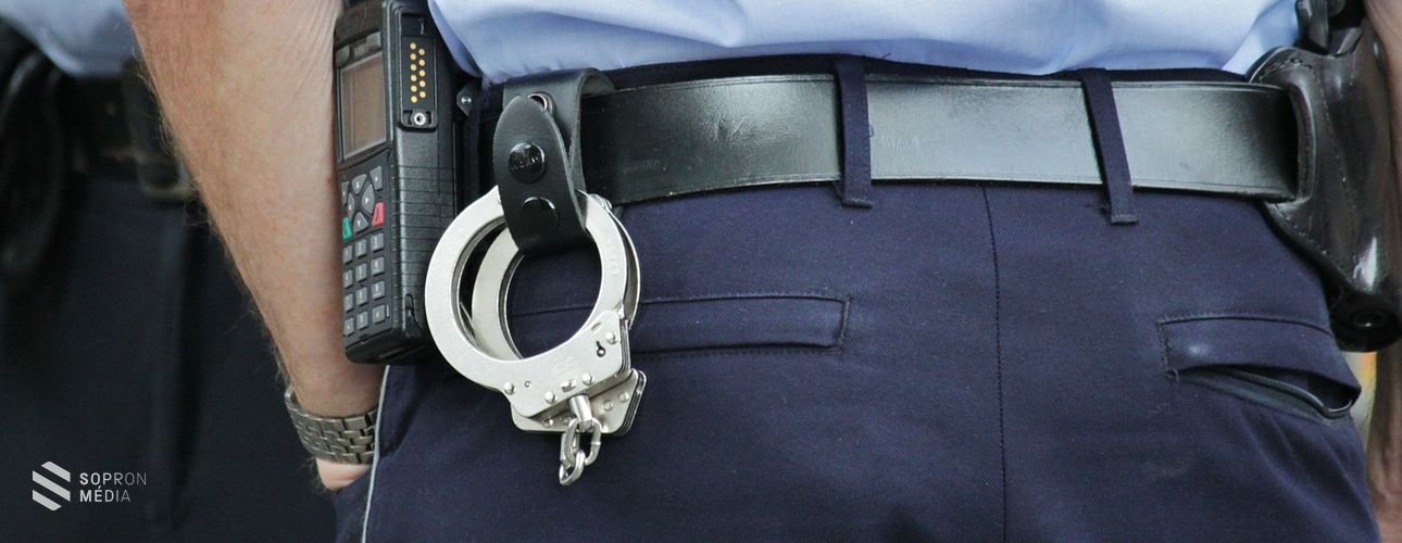 Eltiltották őket, mégis a volán mögé ültek