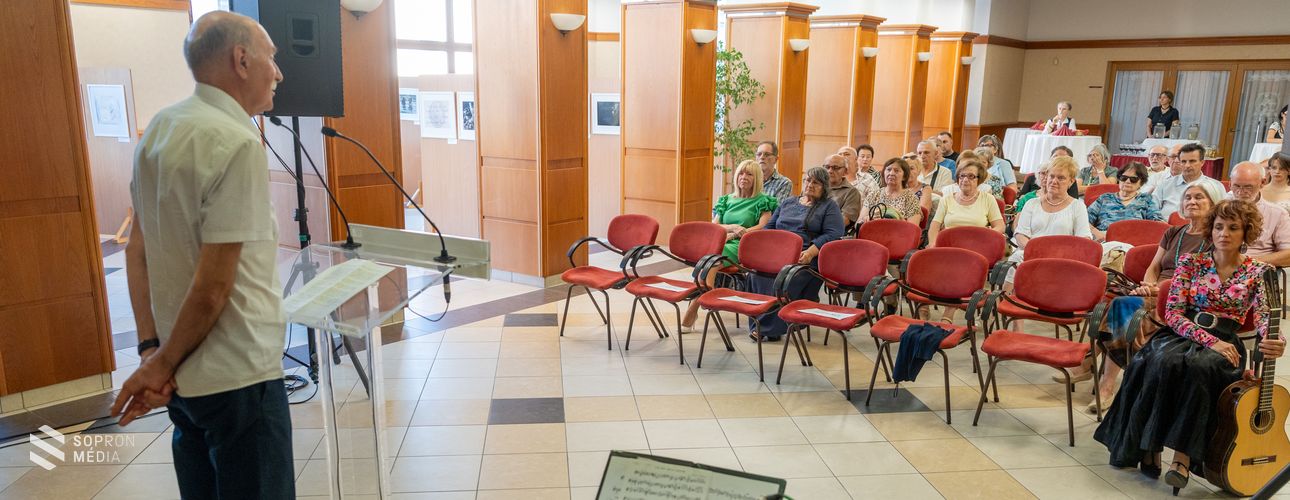 Megnyílt a XXV. Nemzetközi Magyar Fotószalon Sopronban