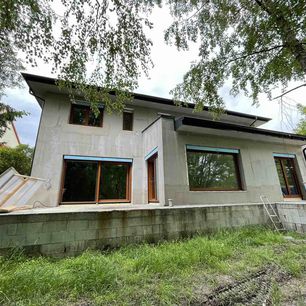 Otthon Internormmal a Duna parton Kimle