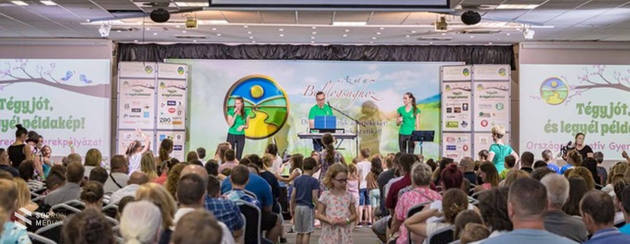 "Legjobbak a jók között" díjat nyertek Sopron óvodásai és diákjai