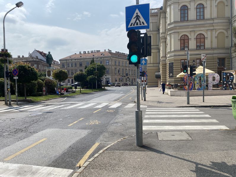 Lezárják a gyalogátkelőhelyet a Széchenyi tér - Templom utca csatlakozásánál útfelújítás miatt