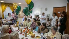 Színes műsorral ünnepelték a karácsonyt az idősek