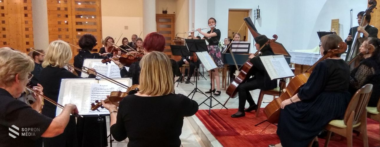 Színvonalas zenei élményt nyújtott a Szent Imre templomban tartott koncert