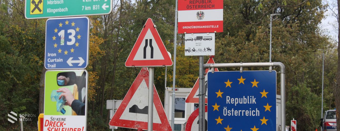 Ausztriában már ellenőrzik a téli gumiabroncs használatát 