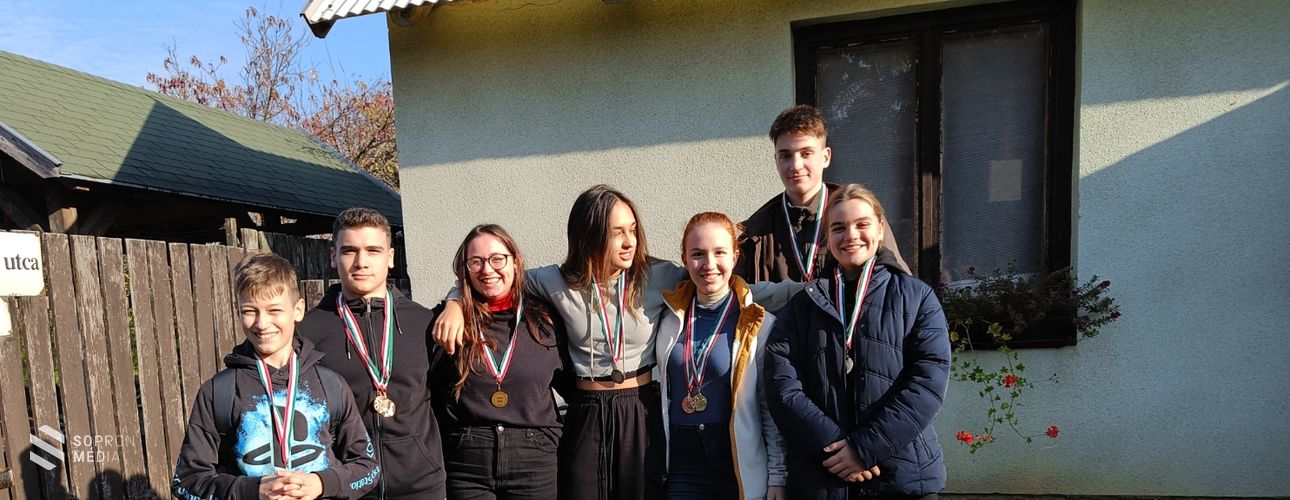 Éremeső az általános és középiskolások megyei légfegyveres bajnokságán