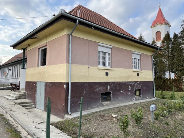 Esztergályhorváti szolgálati lakás felújítása kép