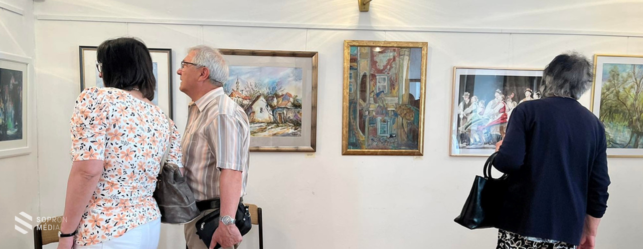 Változatos alkotásokkal várja a látogatókat a Tavaszi tárlat