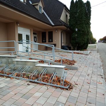 Helyi egészségügyi és szociális infrastruktúra fejlesztése Lövőn