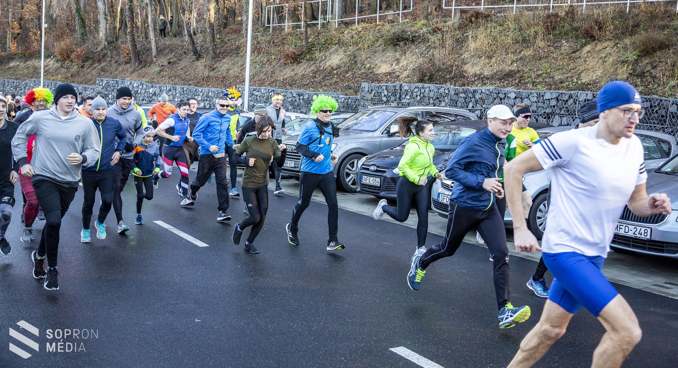 Jó hangulatú szilveszteri futás