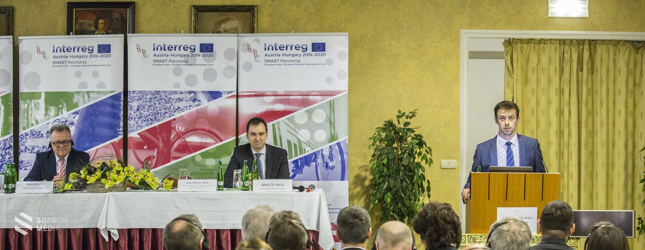 Határon átnyúló fejlesztésekről tárgyaltak Sopronban 