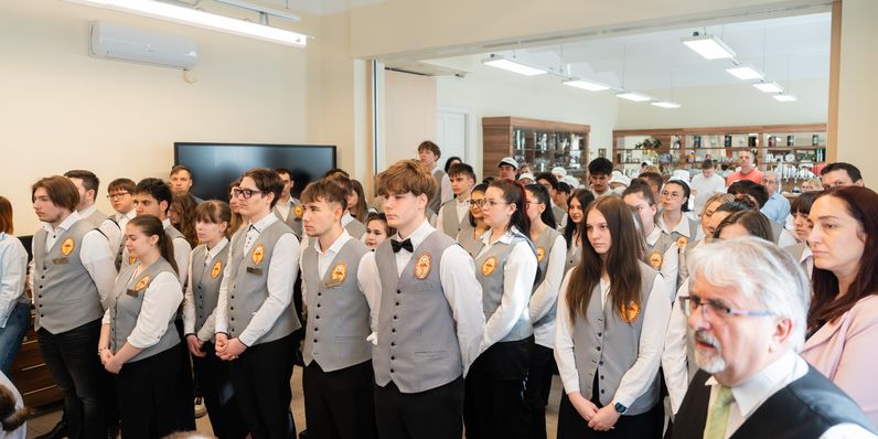 Tehetségüket és kreativitásukat is megmutatták a vendéglátós diákok