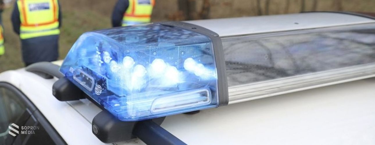 Kábítószergyanús anyagokra bukkantak a kapuvári rendőrök
