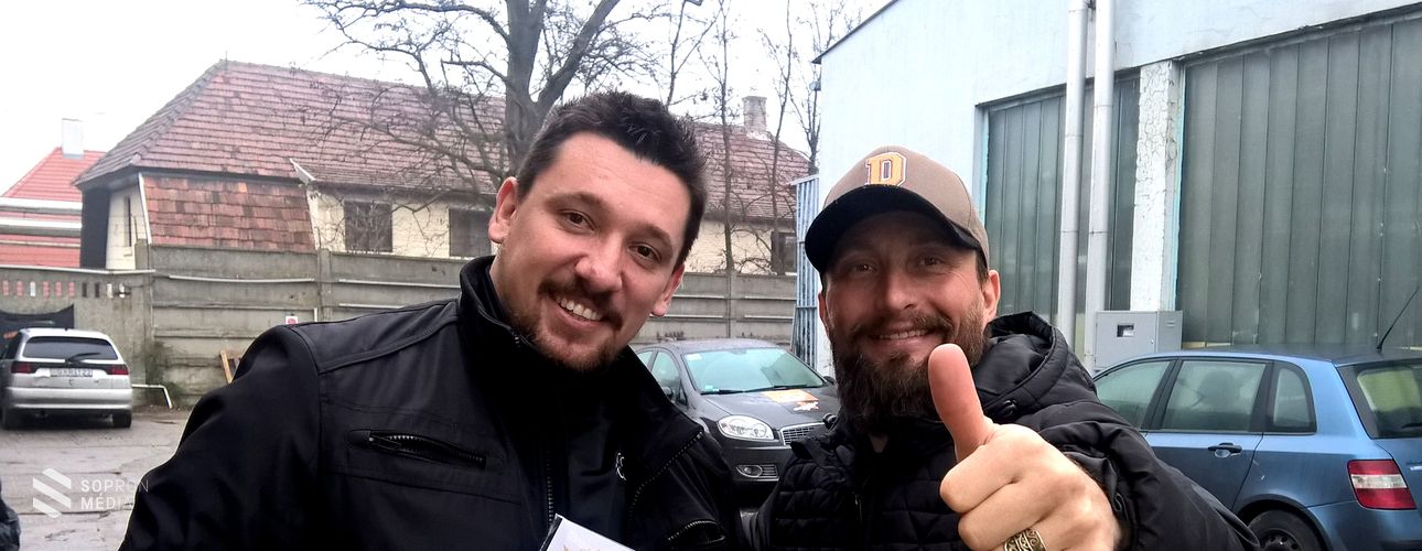 Varázsszavak – A dESZKa Társulat ősbemutatója a Kowalsky meg a Vegával 