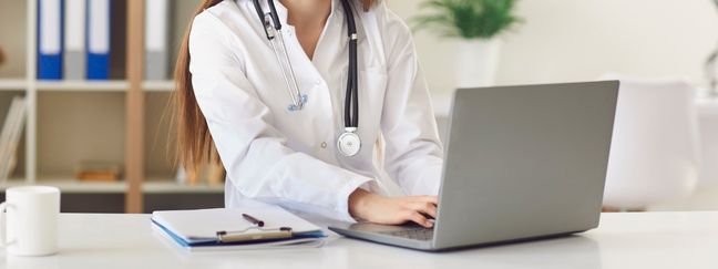 Hogyan teheti hatékonyabbá egészségügyi szolgáltatásodat egy professzionális weboldal? c. bejegyzés borítóképe