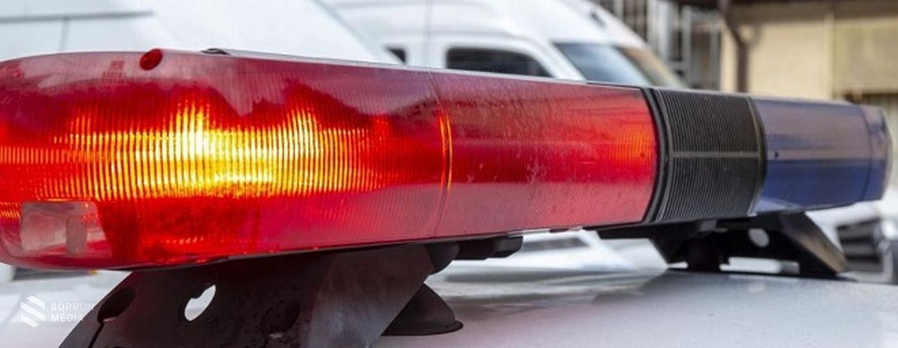 Baleset történt az M85-ösön Nagylózsnál