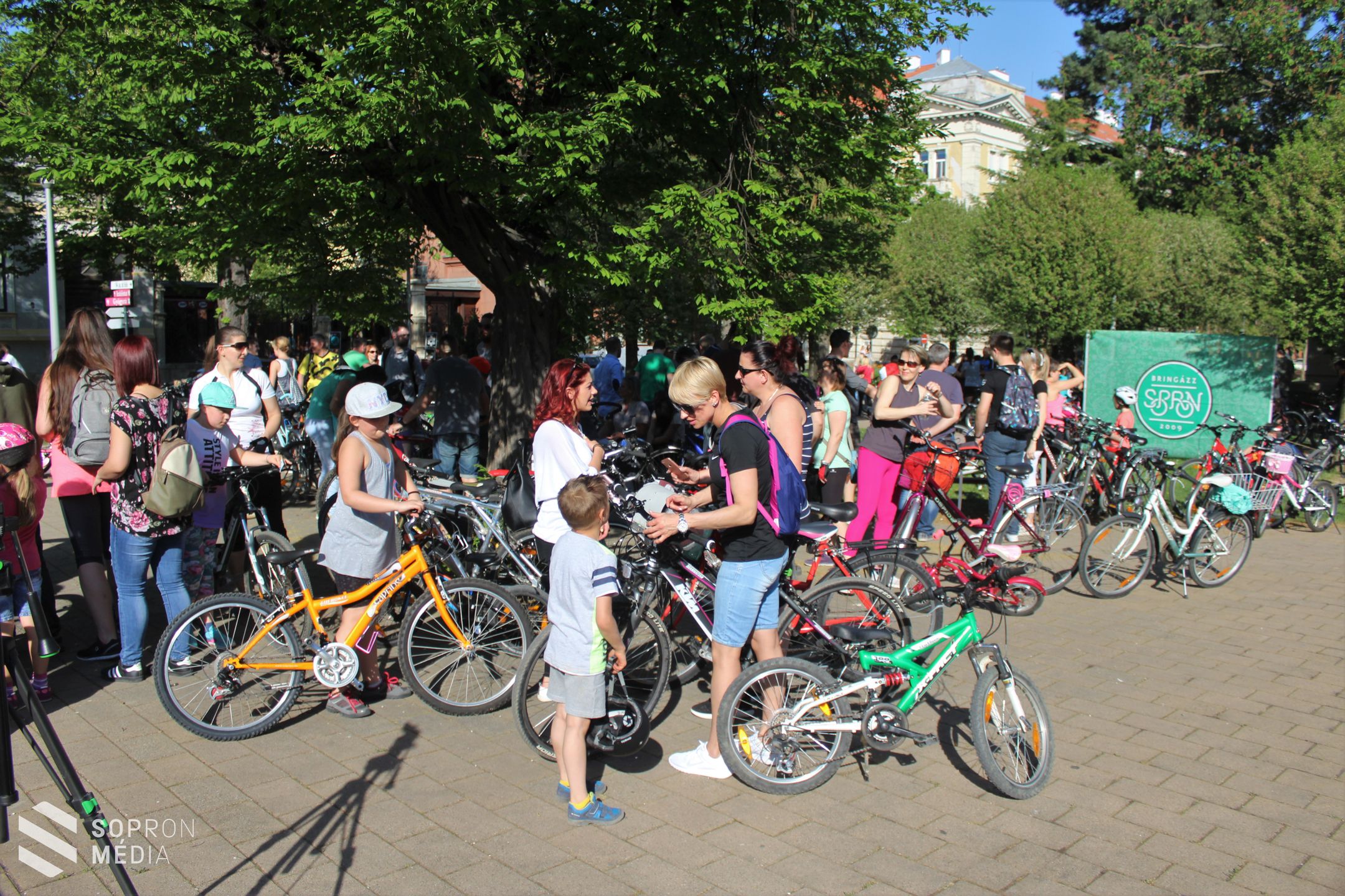 Critical Mass 2018 - Közel ezren tekertek együtt Sopronban