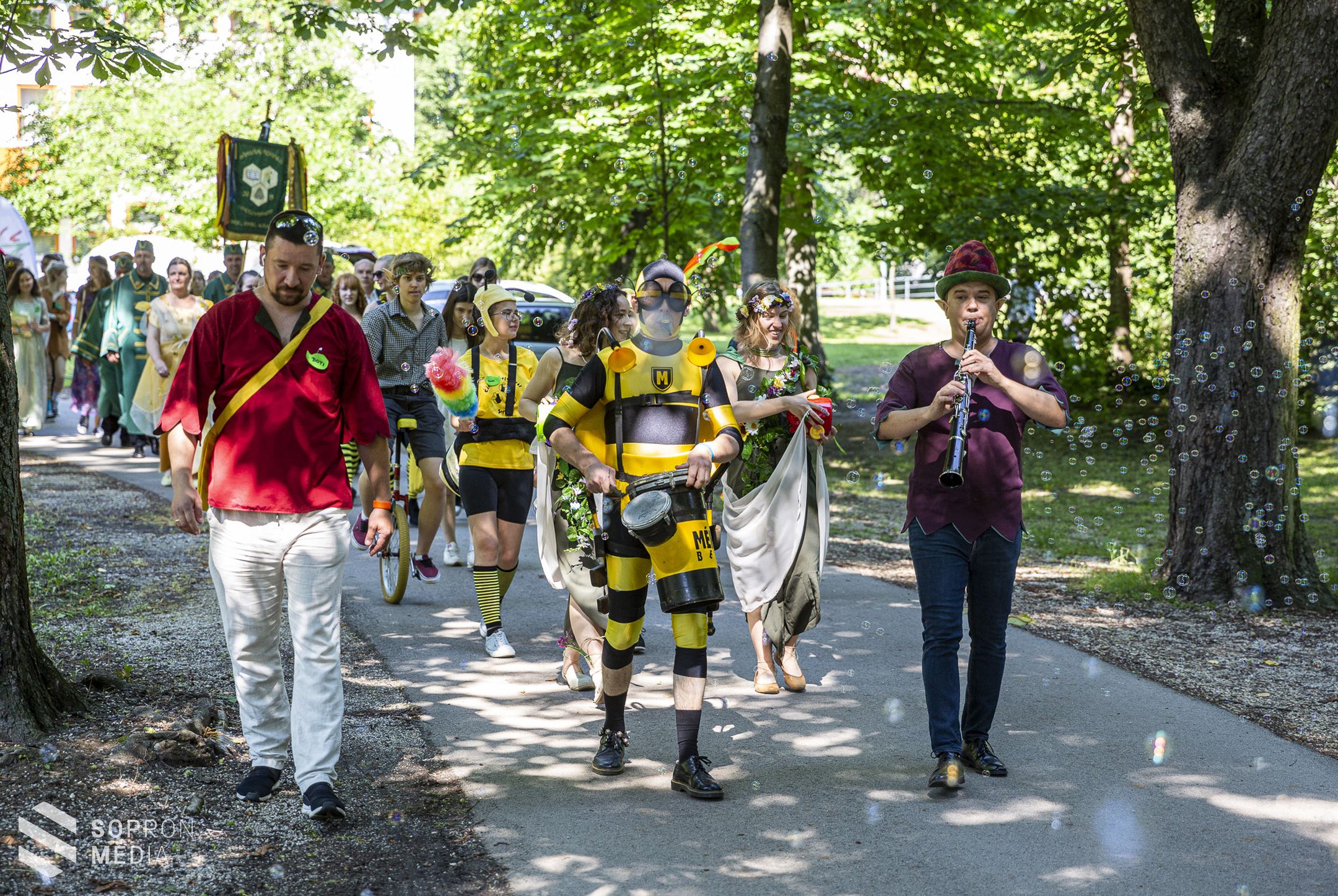 Újra tündérbirodalommá változott az Erzsébet kert!