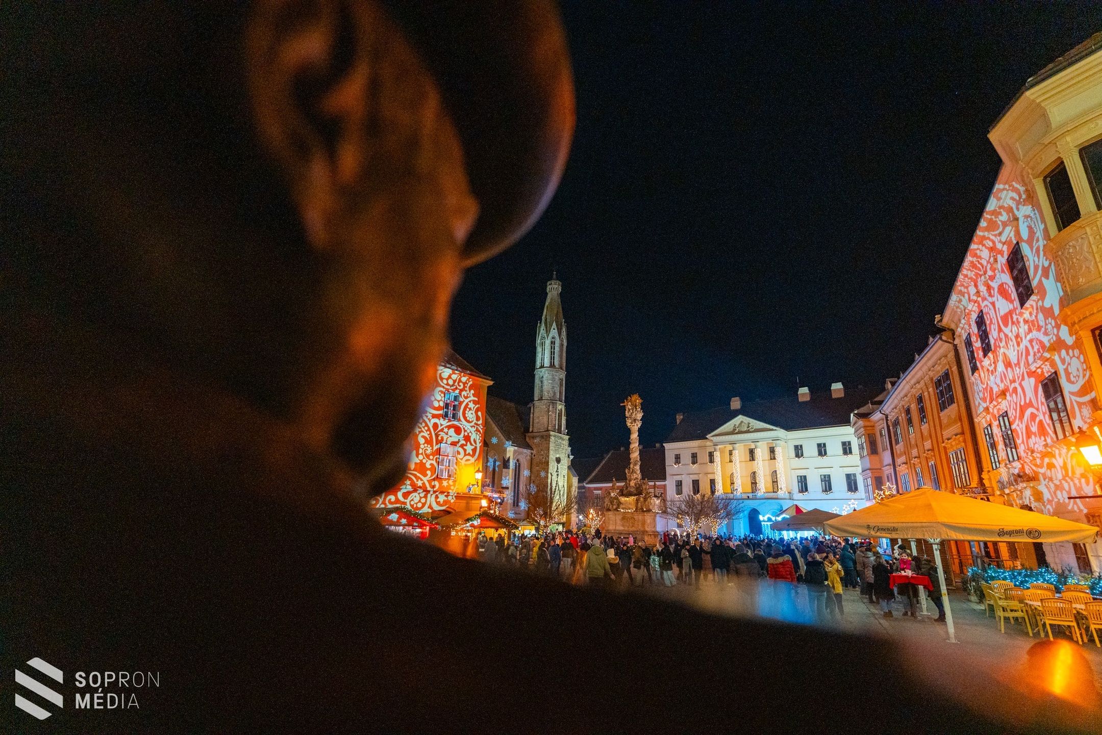 Kigyúltak az ünnepi fények Sopronban