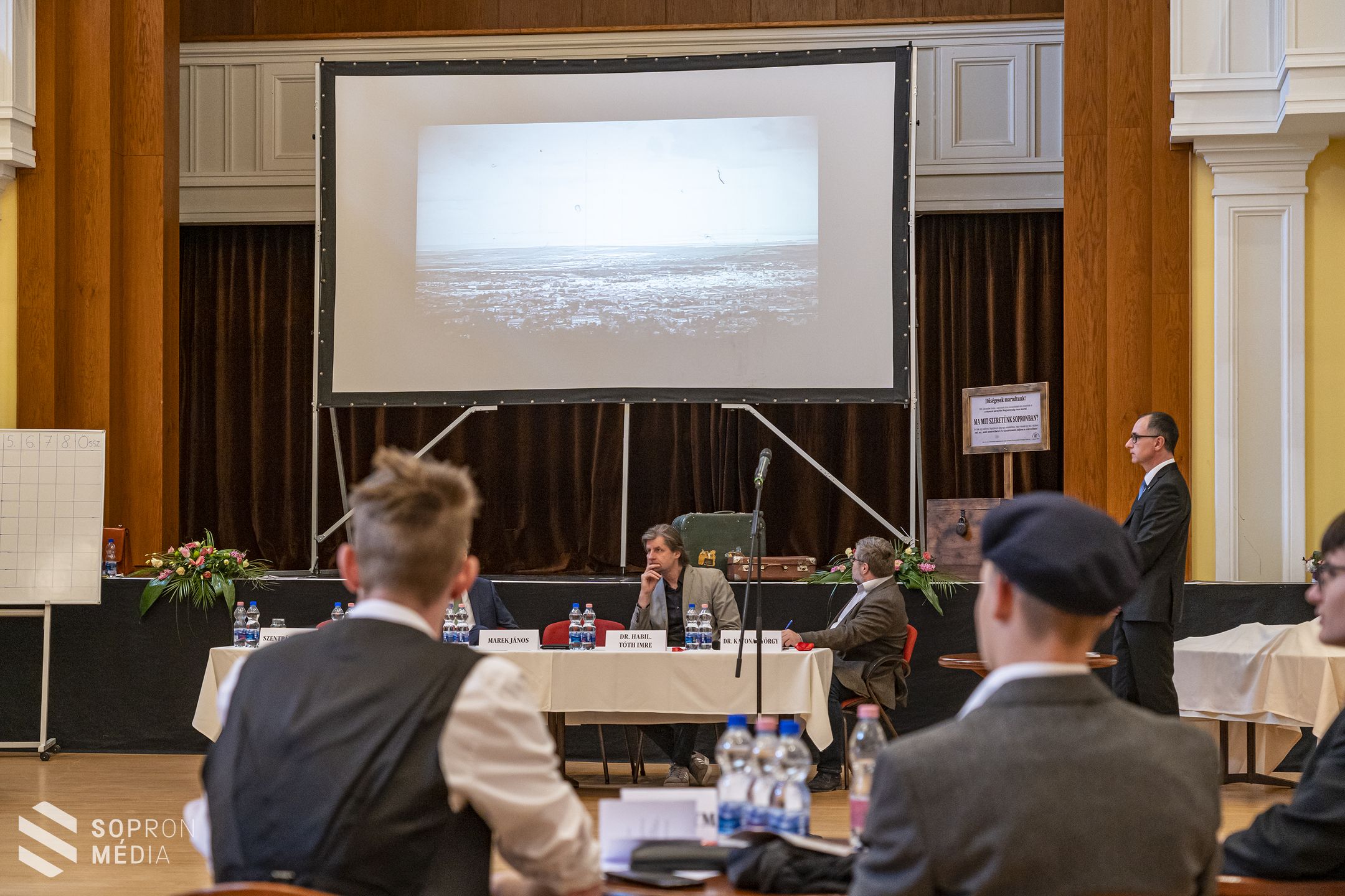 Országos történelmi vetélkedőt tartottak a soproni népszavazás 100. évfordulója alkalmából
