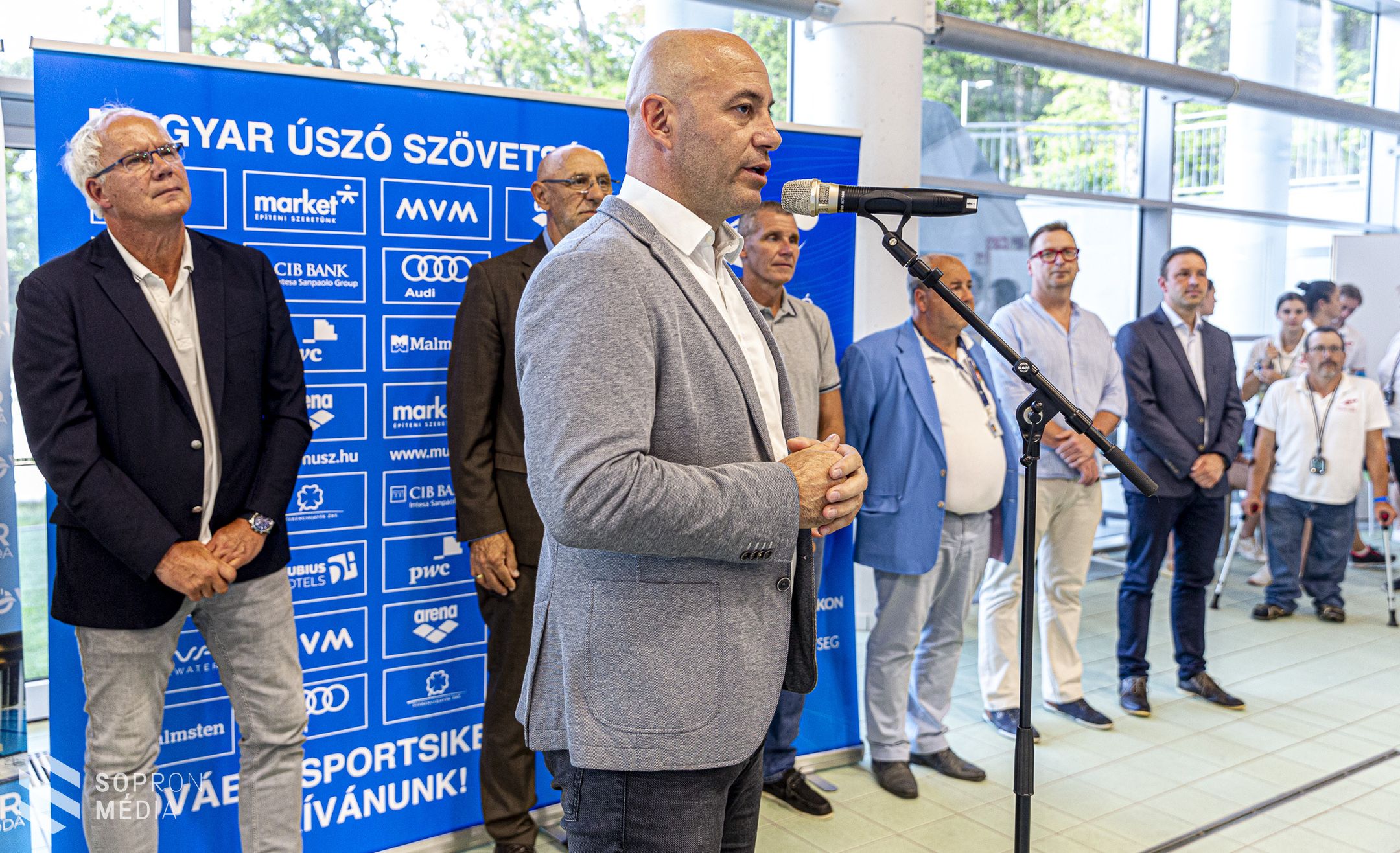 Rangos úszómegmérettetés Sopronban