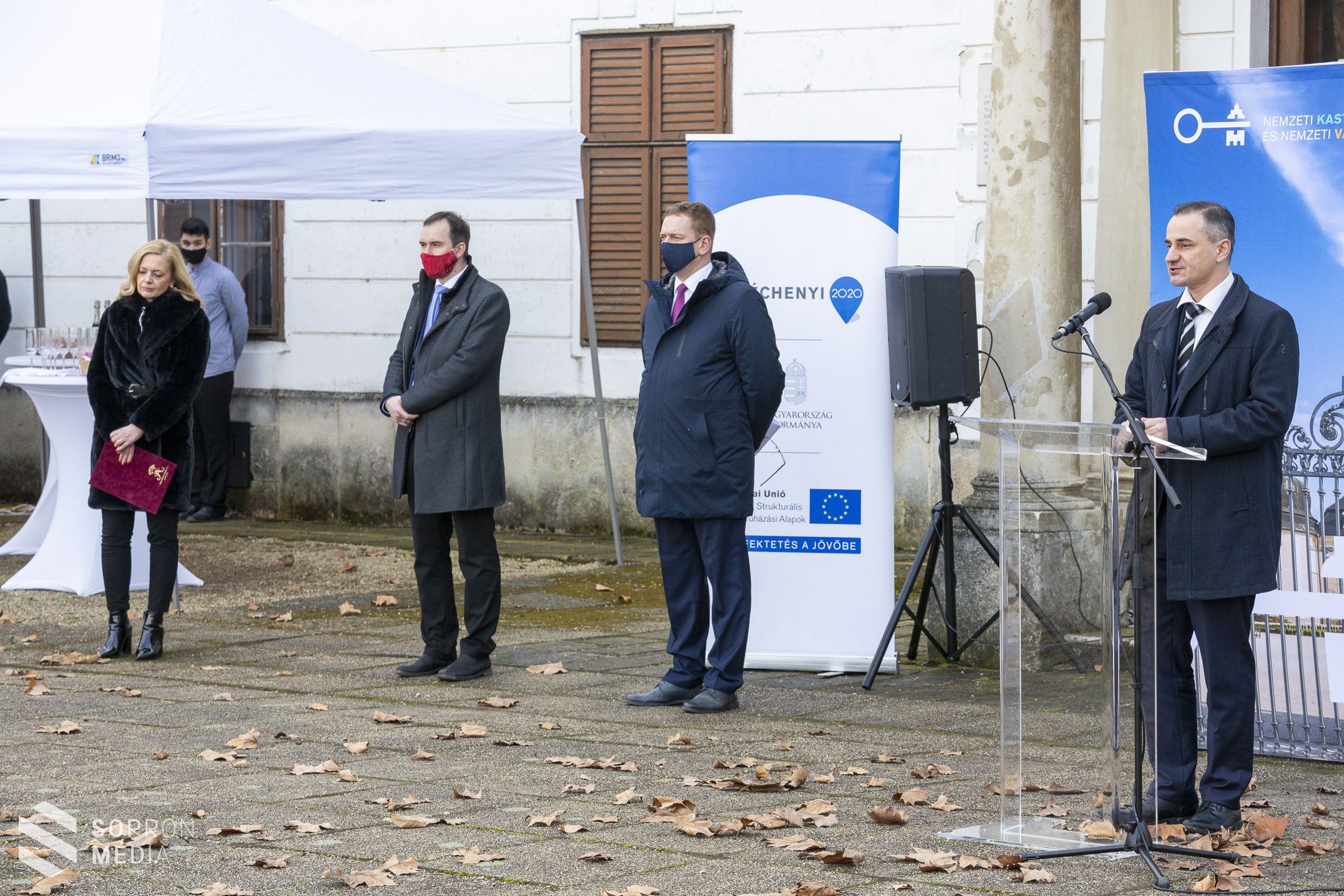 Letették az alapkövét a nagycenki Széchenyi-kastély turisztikai célú fejlesztésének