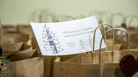 Közel 80 nehéz helyzetben lévő felnőtt karácsonyát teszi szebbé az önkormányzat