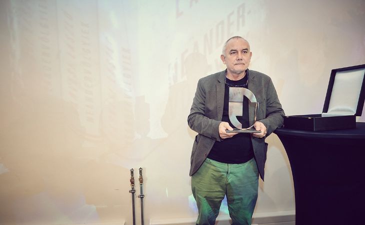 NÉPSZAVA- Megvan az Esterházy Irodalmi Díj nyertese