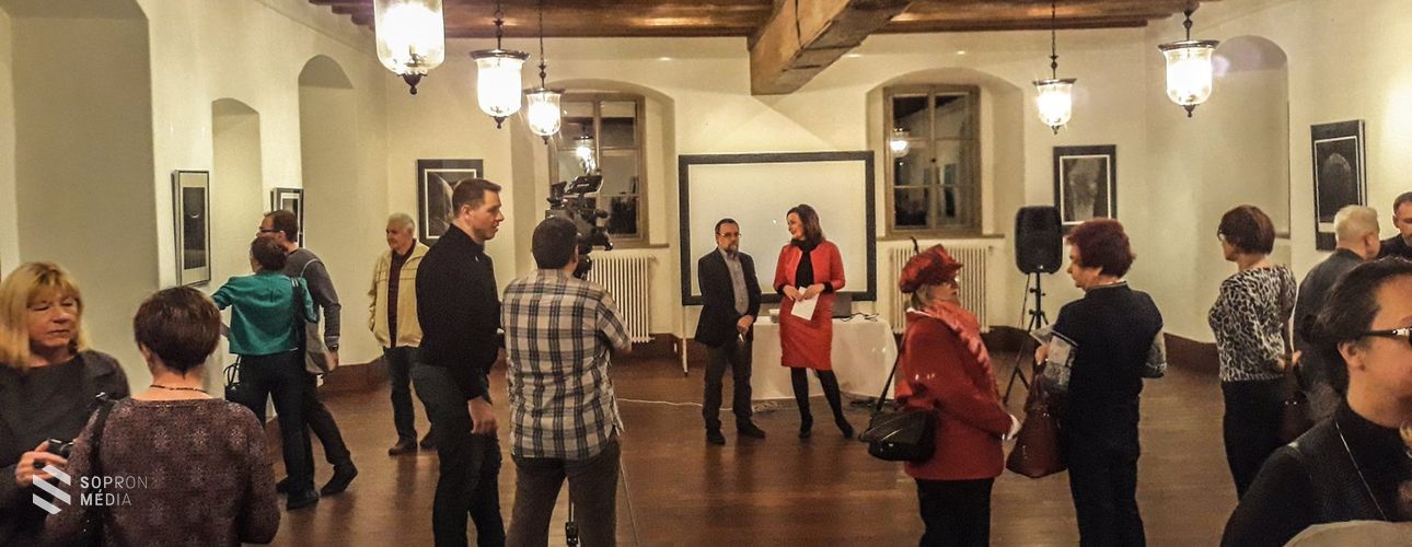 Különleges kiállítás egy különleges helyszínen