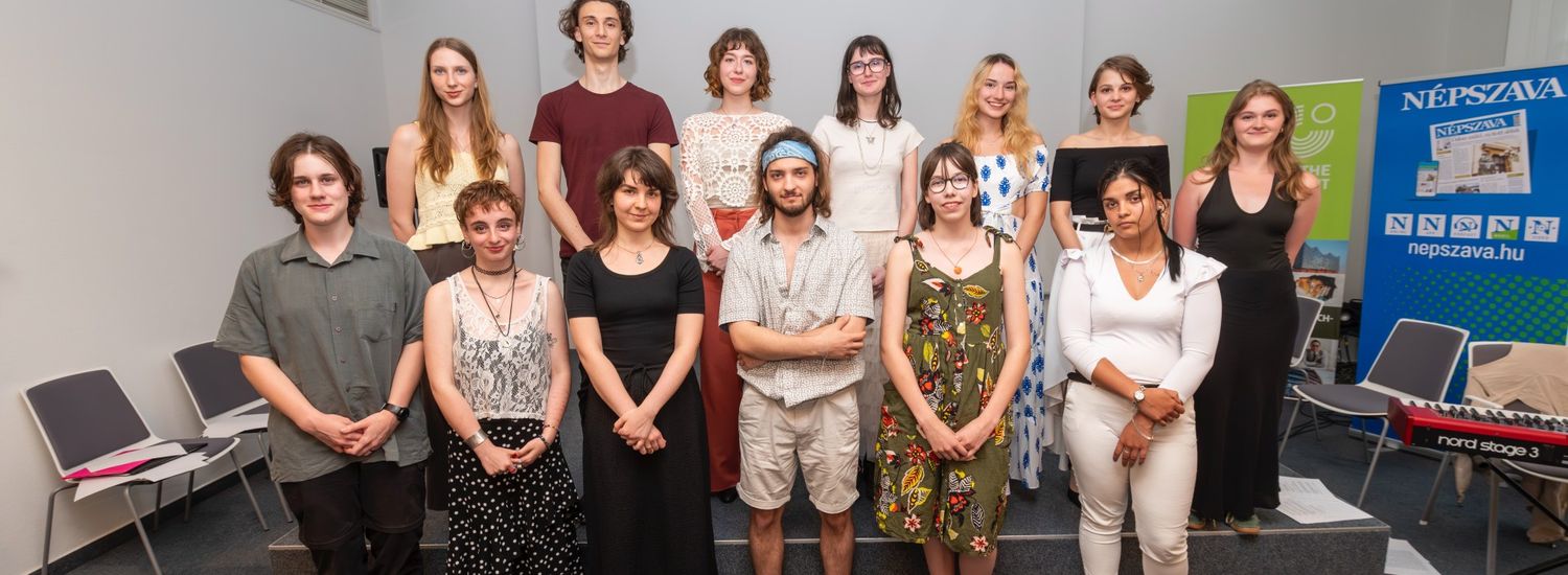 Minden történet egy mese