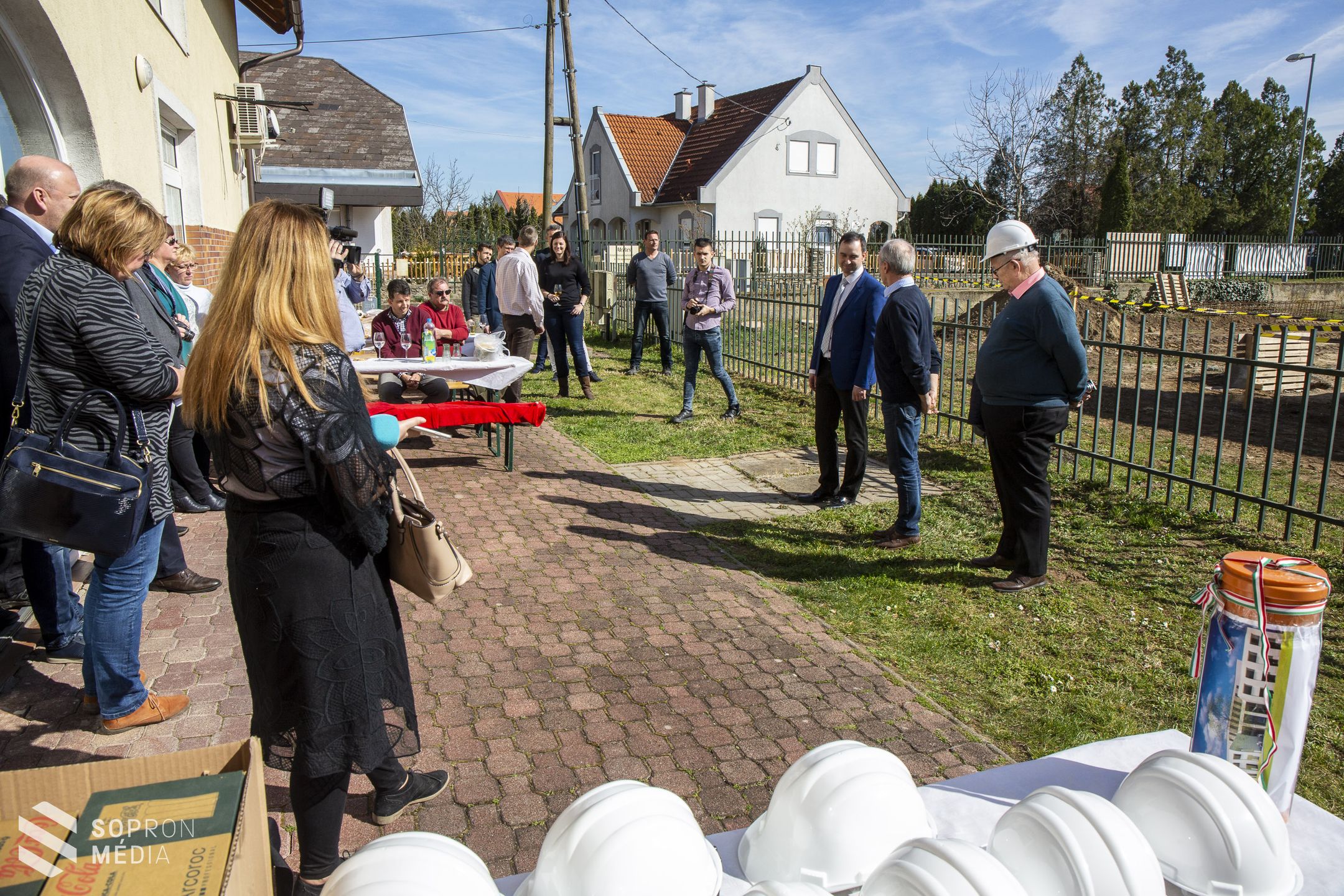 Szálloda épül a hegykői termálfürdőben
