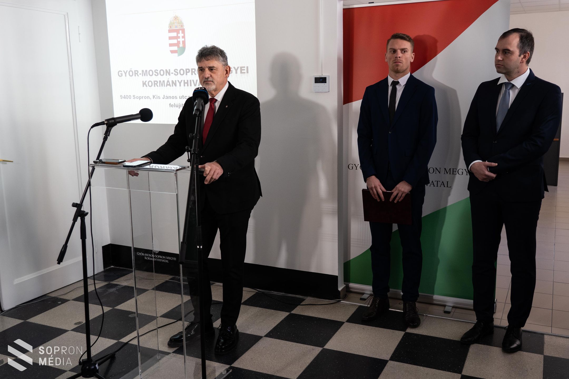 Megújult a kormányhivatal soproni épülete!